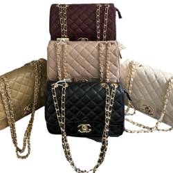 Timeless Padded Handbag With Chain Strap