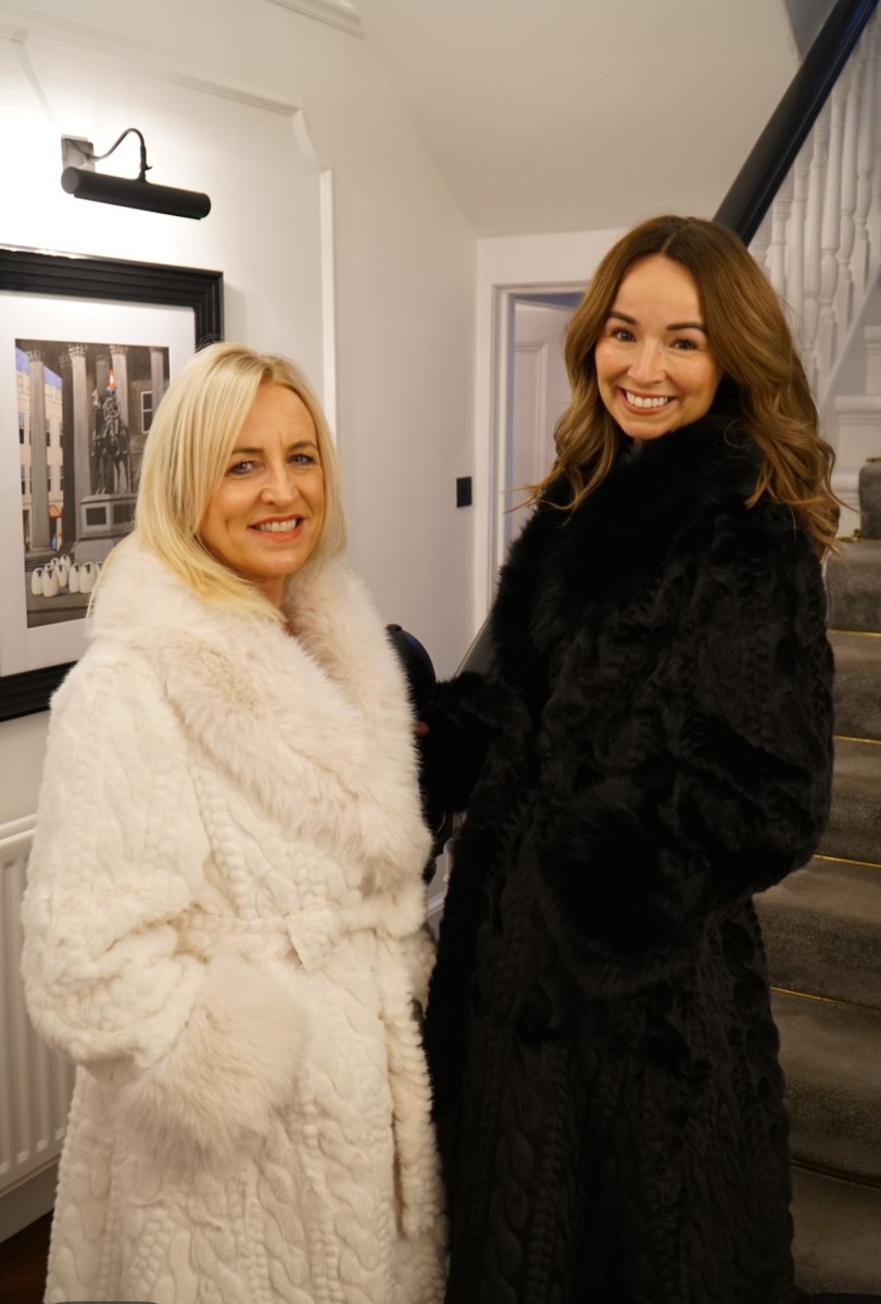 Buy new lightweight scarves for women